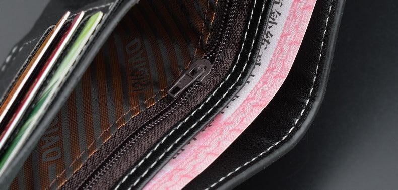 Carteira Masculina em Couro Plutônio Maverick - Para homens que não seguem padrões - Couro Plutônio, design inteligente e presença marcante em cada detalhe